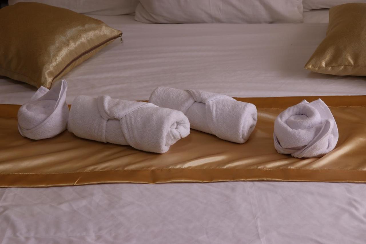 Al Jamal Suites Ngoại thất bức ảnh