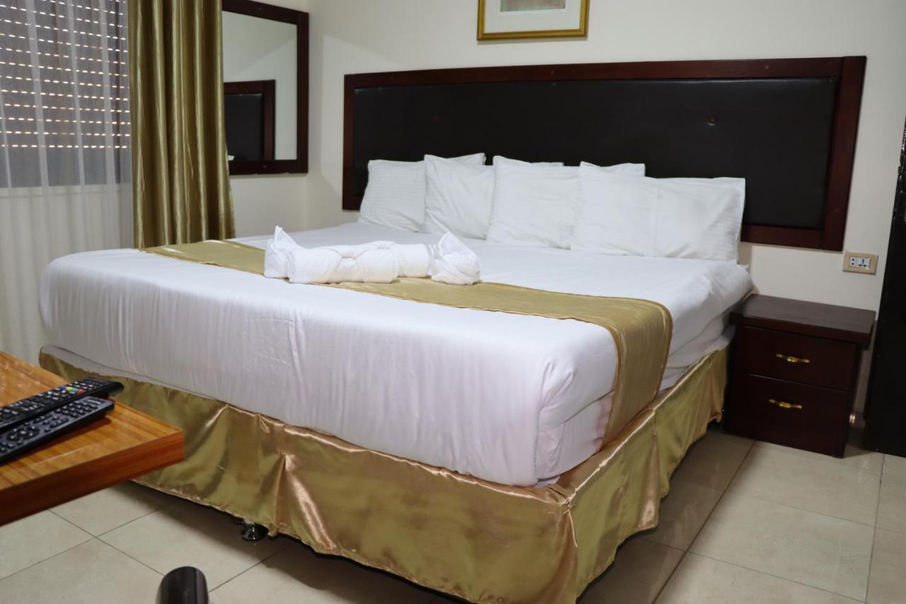 Al Jamal Suites Ngoại thất bức ảnh