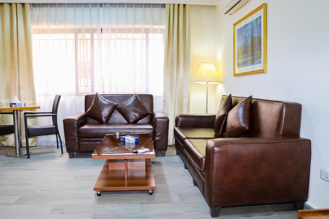 Al Jamal Suites Ngoại thất bức ảnh