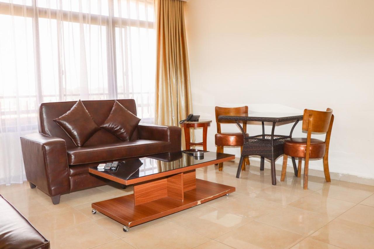 Al Jamal Suites Ngoại thất bức ảnh